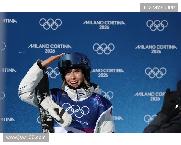 谷爱凌卫冕李方慧摘银包揽冠亚