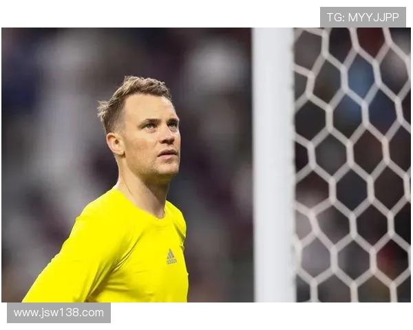 诺伊尔:未考虑退役 盼成为优秀门将 诺伊尔:未考虑退役 盼成为优秀门将